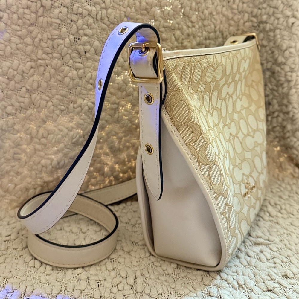 COACH small dufflette beige chalk bag signature mono C's duffle Cross Body